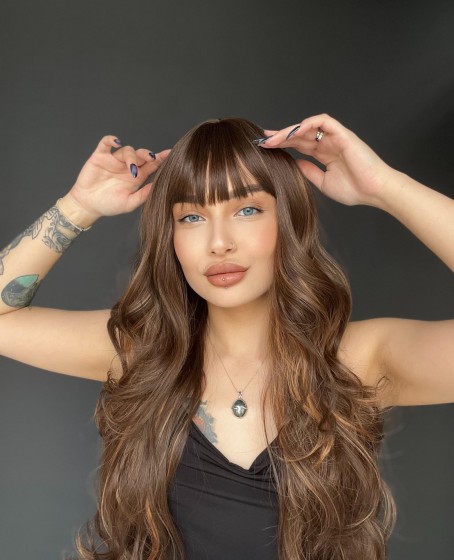 Doğal Su Dalgalı Peruk Uzun Kahküllü Fiber