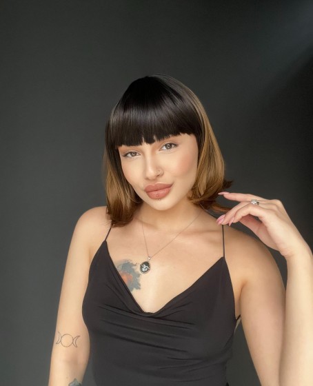 Kısa Küt Perçemli Bob Pedikal Peruk Kanser Kemoterapi uygundur siyah karamel