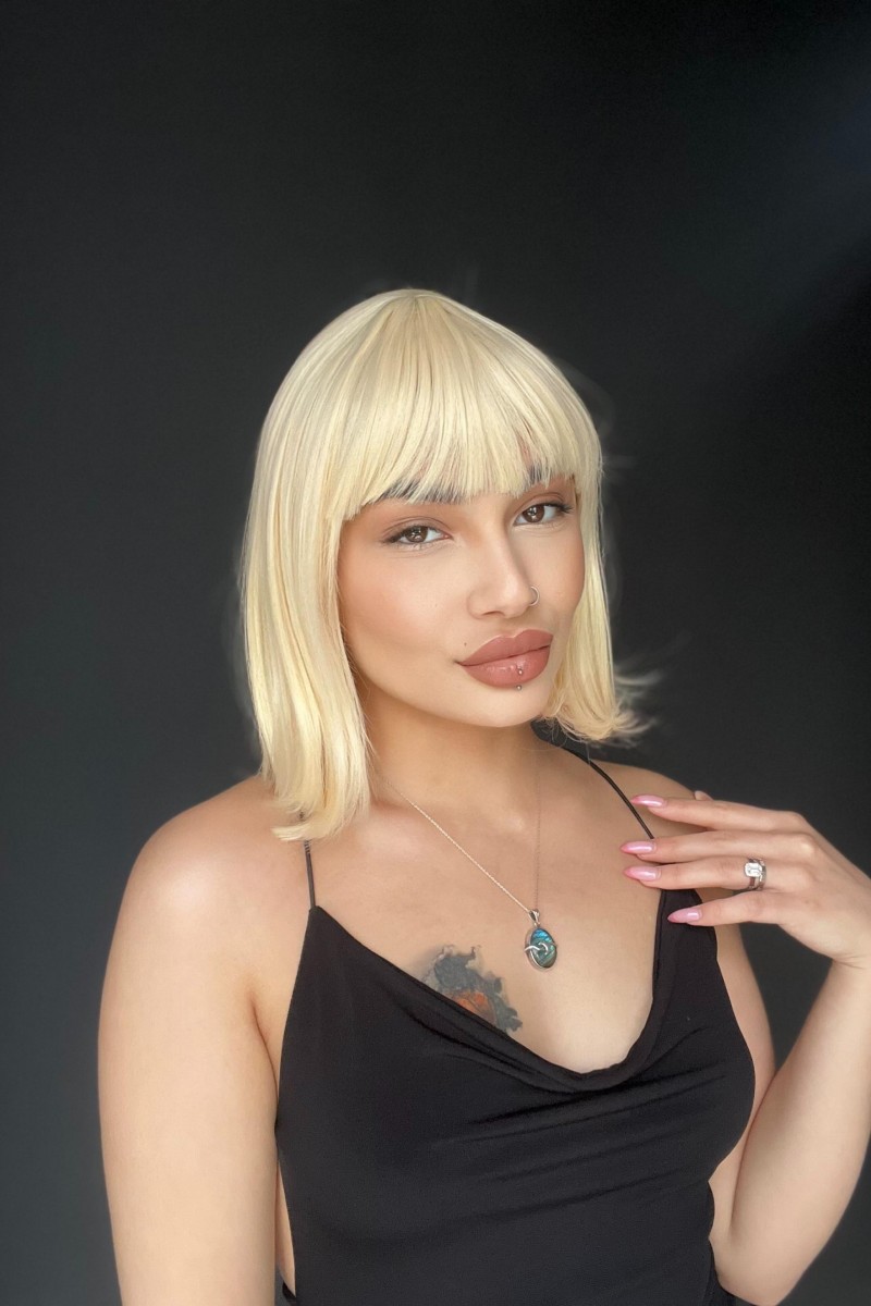 Kısa Küt Perçemli Bob Pedikal Peruk Kanser Kemoterapi uygundur Doğal Sarı