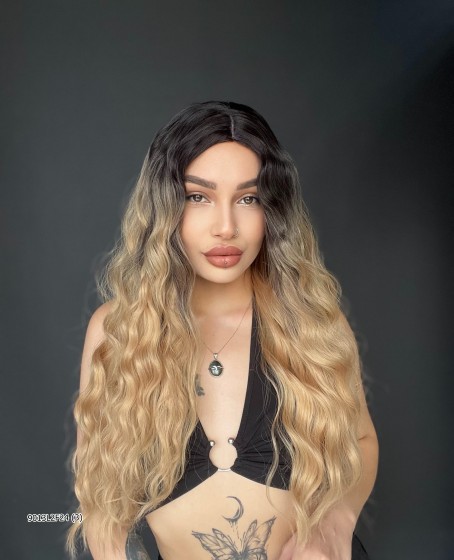 Doğal Su Dalgalı Uzun Perçemsiz Tepe kısmı deri Fiber Peruk