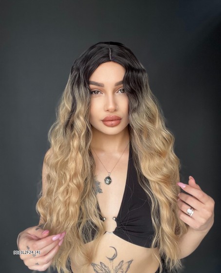 Doğal Su Dalgalı Uzun Perçemsiz Tepe kısmı deri Fiber Peruk