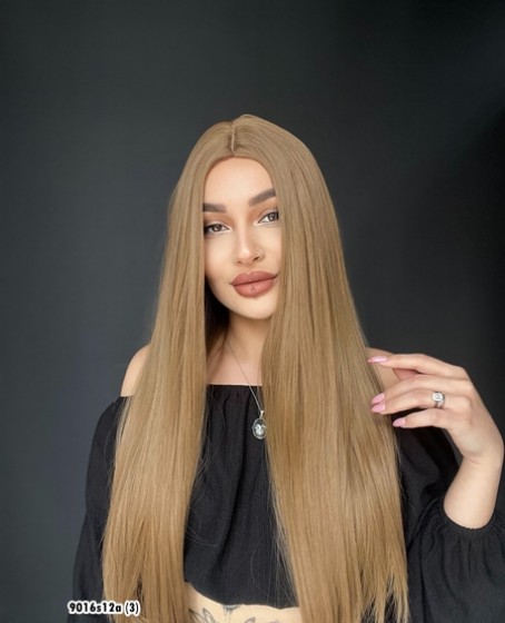 Düz uzun Perçemsiz Cilt görünümlü  Medikal  özel peruk Rus kumralı