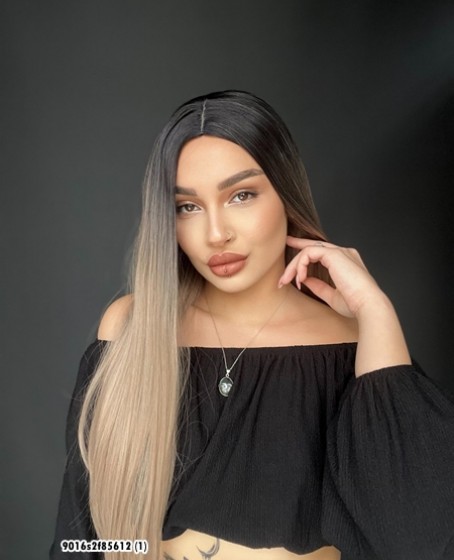 Düz uzun Perçemsiz Cilt görünümlü  Medikal  özel peruk