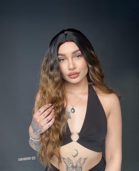 Doğal Su Dalgalı Peruk Uzun Perçemsiz Tepe kısmı deri Fiber Kestane Karamel