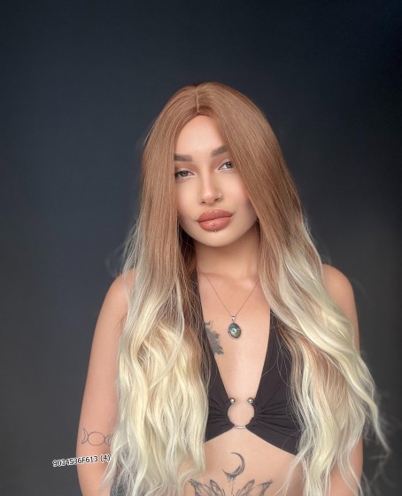 Doğal Su Dalgalı Peruk Uzun Perçemsiz Tepe kısmı deri Fiber Sıcak Ombreli