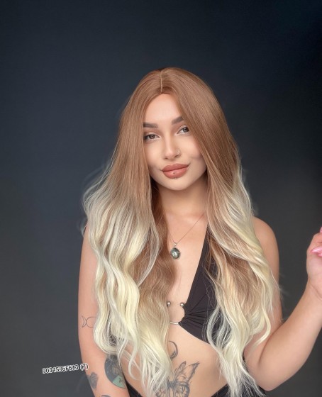 Doğal Su Dalgalı Peruk Uzun Perçemsiz Tepe kısmı deri Fiber Sıcak Ombreli