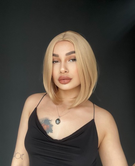 Perçemsiz Bob Kesim Tepe Kısmı cilt görünümlü Medikal Peruk Küllü sarı