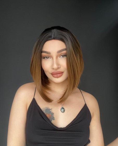 Perçemsiz Bob Kesim Tepe Kısmı cilt görünümlü Medikal Peruk Siyah Karamel