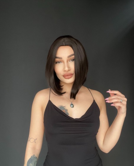 Perçemsiz Bob Kesim Tepe Kısmı cilt görünümlü Medikal Peruk Kestane