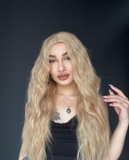 Wag Dalgalı Medikal üst kısmı cilt görünümlü Medikal peruk Rus Sarısı