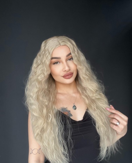 Wag Dalgalı Medikal üst kısmı cilt görünümlü Medikal peruk Soğuk Sarı