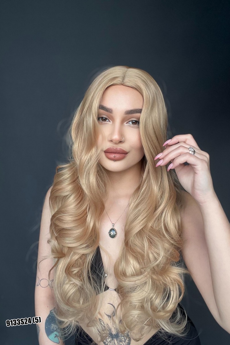 Maşa Dalgalı Fiber Sentetik Uzun Perçemsiz Peruk Dore sarı