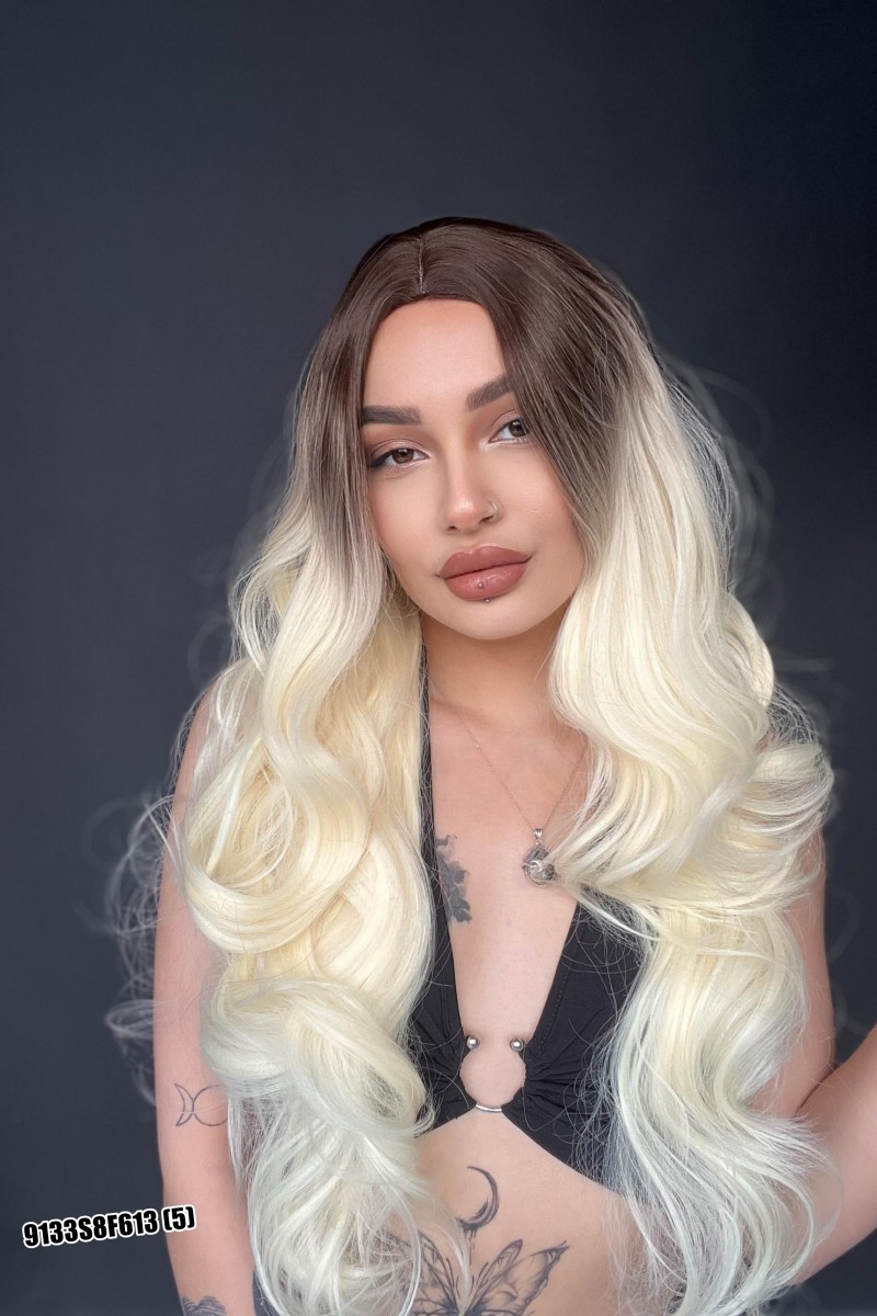 Maşa Dalgalı Fiber Sentetik Uzun Perçemsiz Peruk Kumral ombreli