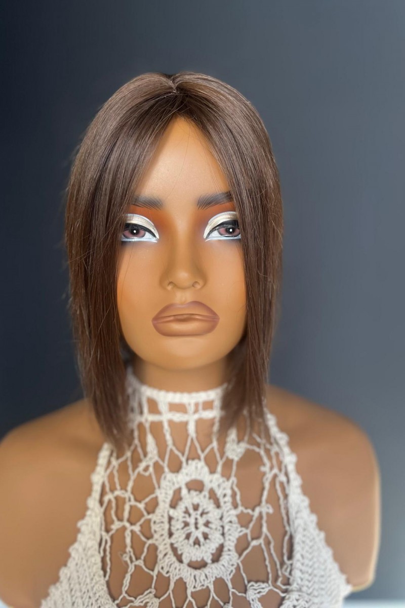 Tepe kısmı cilt görünümlü sabit ayrımlı Gerçek saç tepelik (Kahkül kesilebilir) cilttepeCi12