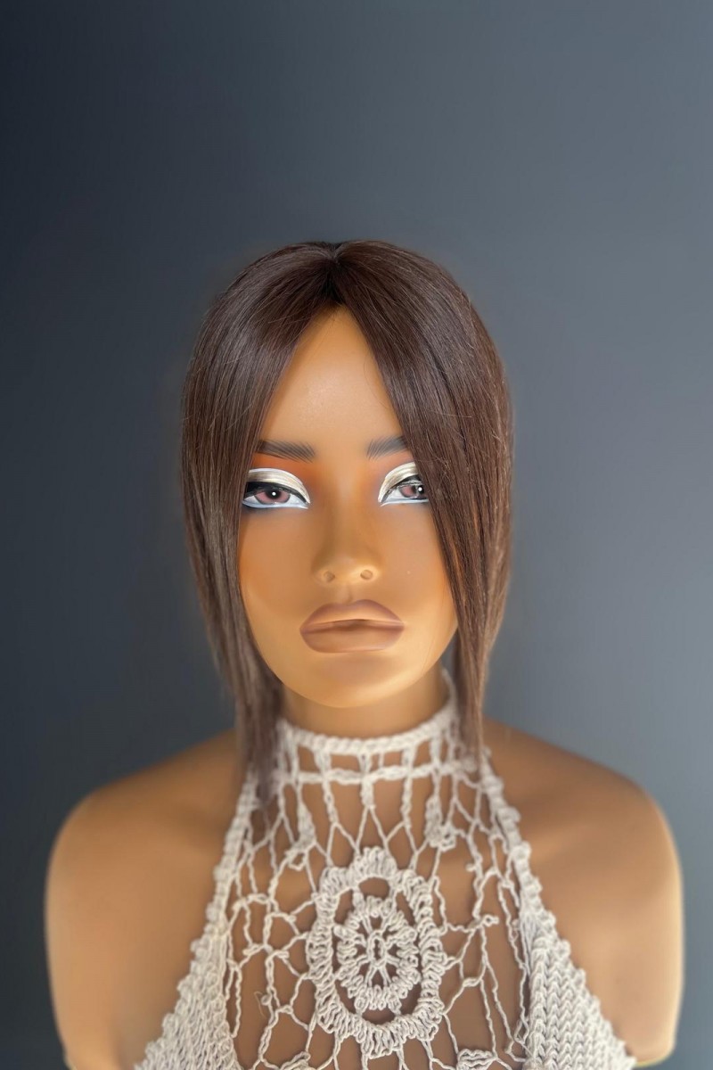 Tepe kısmı cilt görünümlü sabit ayrımlı Gerçek saç tepelik (Kahkül kesilebilir) cilttepeCi16