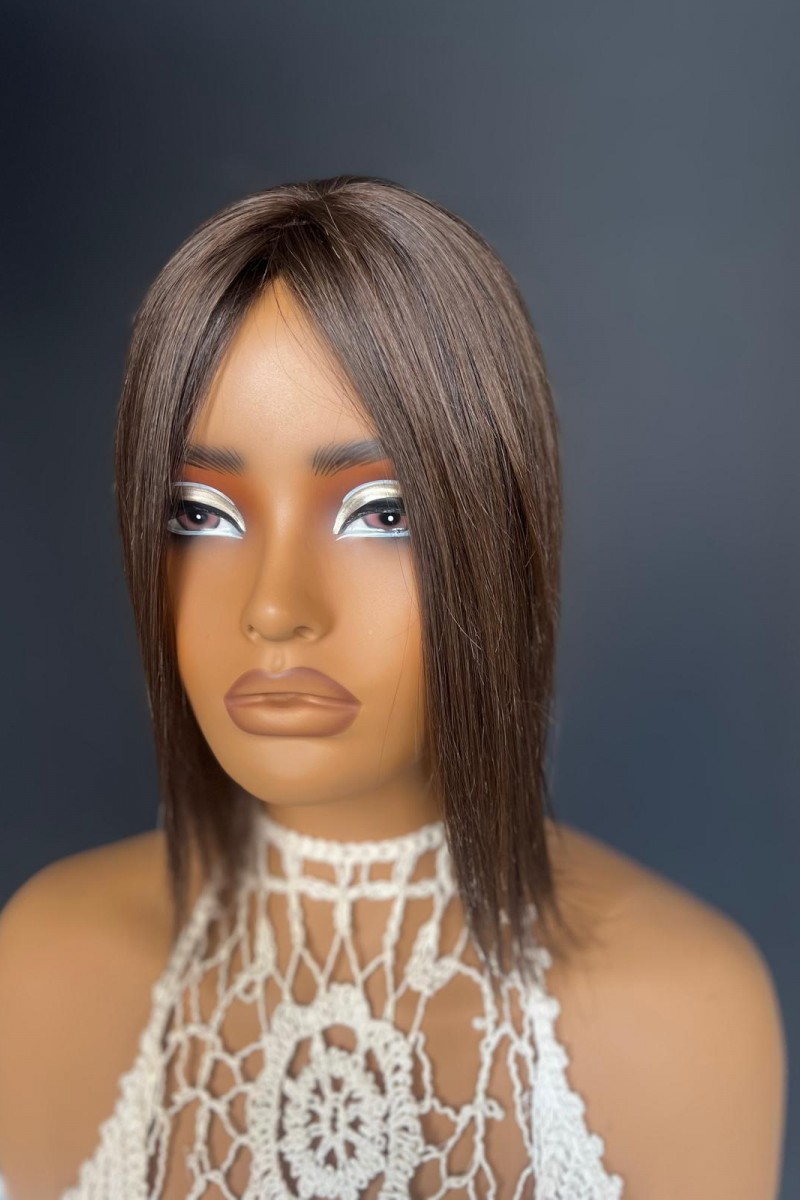 Tepe kısmı cilt görünümlü sabit ayrımlı Gerçek saç tepelik (Kahkül kesilebilir) cilttepeCi6