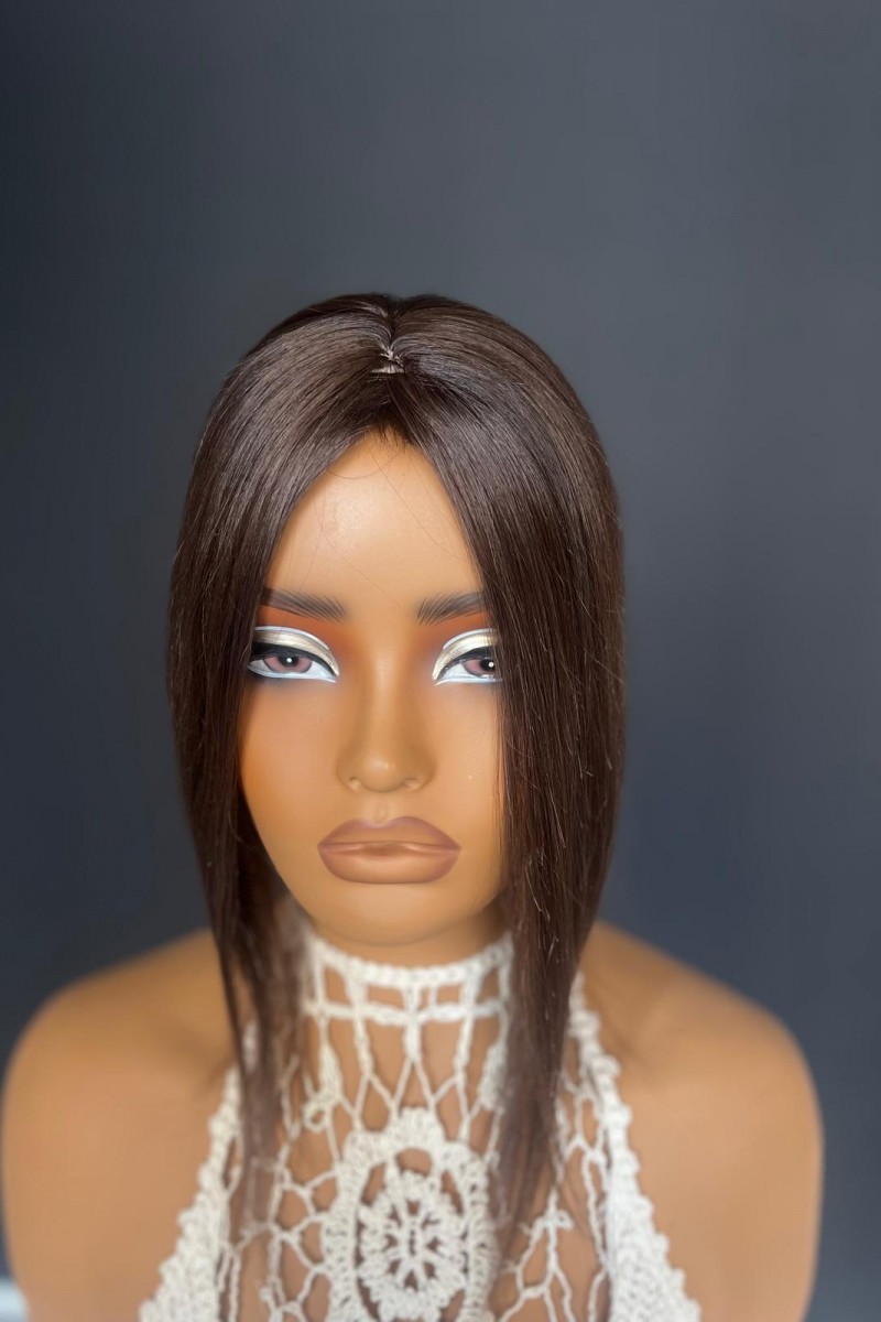 Tepe kısmı cilt görünümlü sabit ayrımlı Gerçek saç tepelik (Kahkül kesilebilir) cilttepeCi9