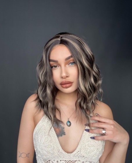 Bob Kesim Doğal Dalgalı Küt Bob Peruk