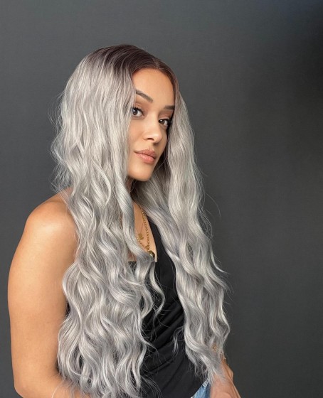 Wag dalgalı peruk modelimiz Siyah tül peruk