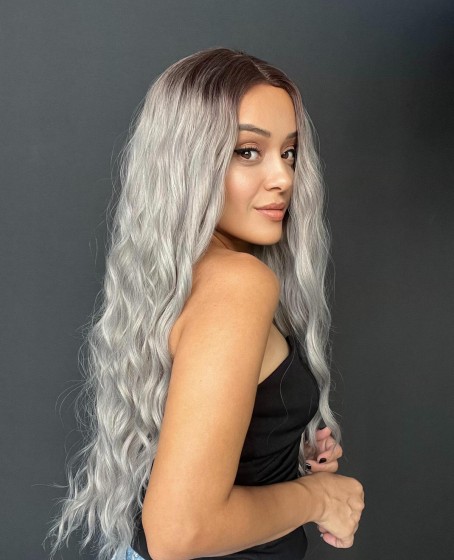 Wag dalgalı peruk modelimiz Siyah tül peruk