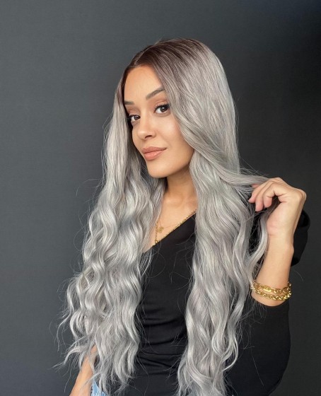 Wag dalgalı peruk modelimiz Siyah tül peruk