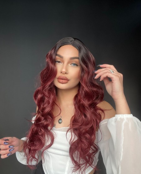 Siyah Kızıl ombreli dalgalı tül peruk Suzan peruk