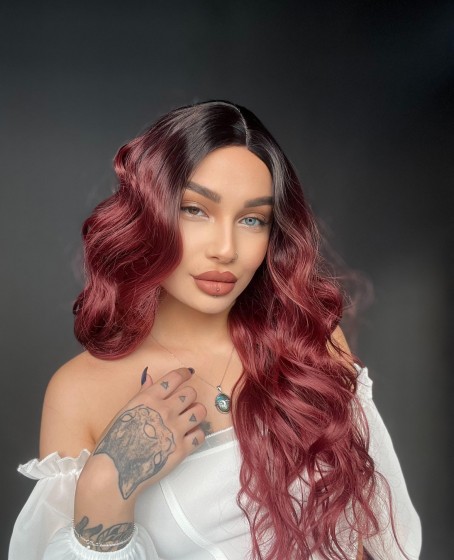 Siyah Kızıl ombreli dalgalı tül peruk Suzan peruk