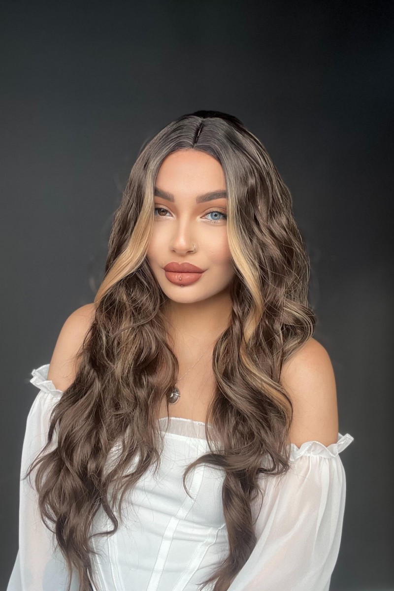 Su dalgalı Tül peruk 