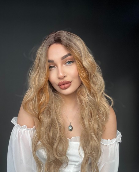 Su dalgalı Tül peruk