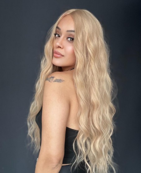 Uzun Doğal Su dalgalı Perçemsiz Tepesi Baş derisi görünümlü Yeni sezon