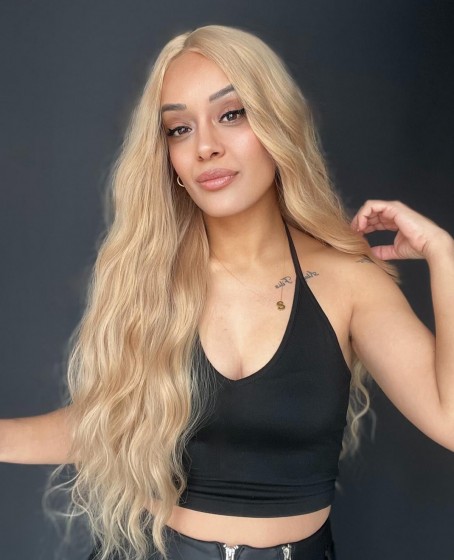 Uzun Doğal Su dalgalı Perçemsiz Tepesi Baş derisi görünümlü Yeni sezon