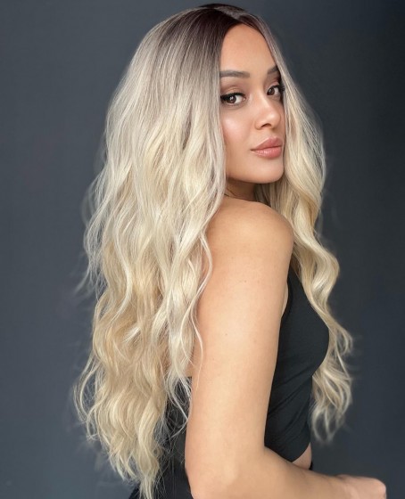 Uzun Doğal Su dalgalı Perçemsiz Tepesi Baş derisi görünümlü Yeni sezon