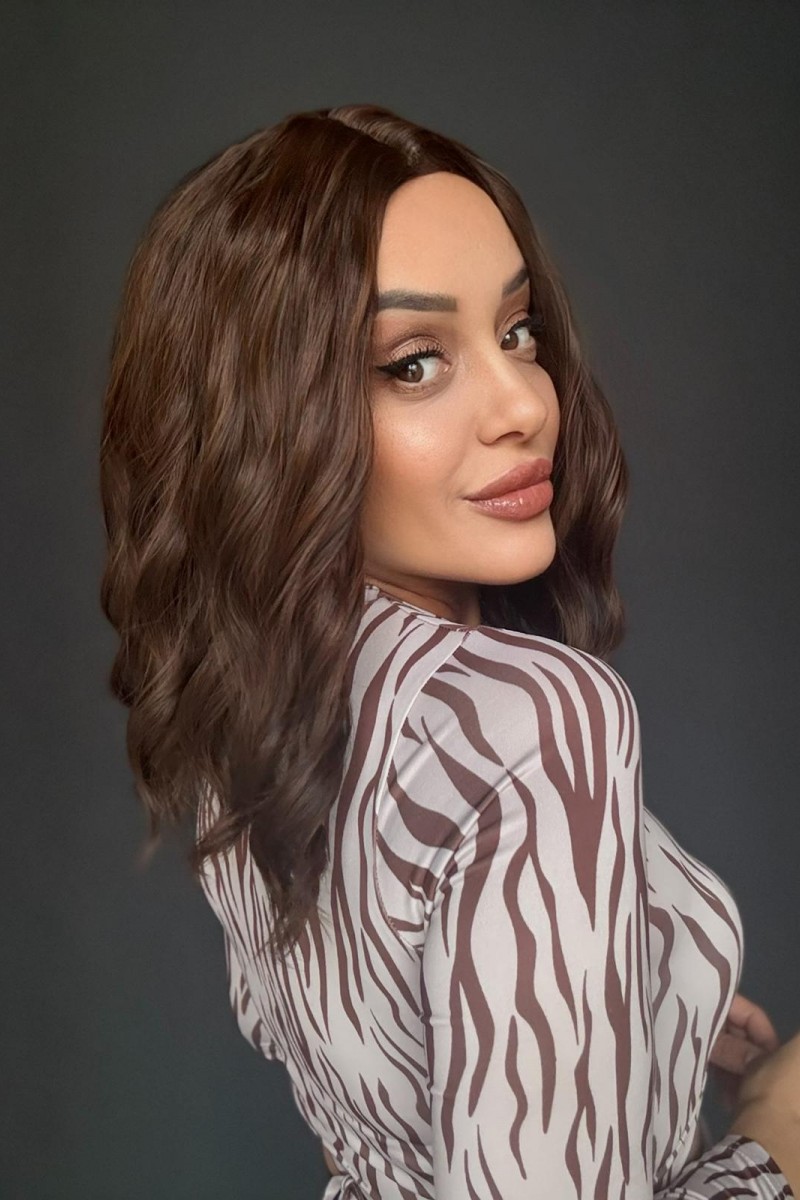 Küt Bob Kesim Tepe kısmı cilt görünümlü medikal peruk