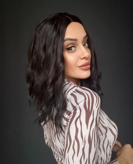 Küt Bob Kesim Tepe kısmı cilt görünümlü medikal peruk