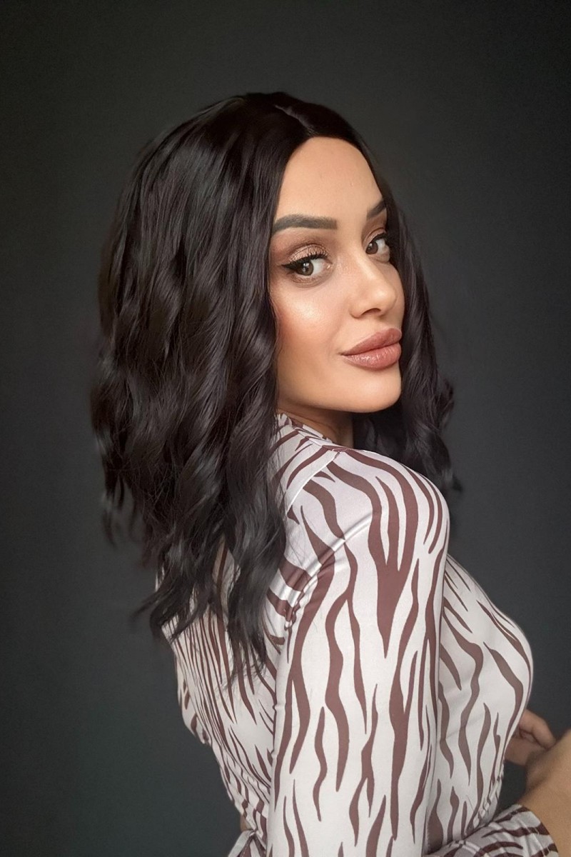 Küt Bob Kesim Tepe kısmı cilt görünümlü medikal peruk