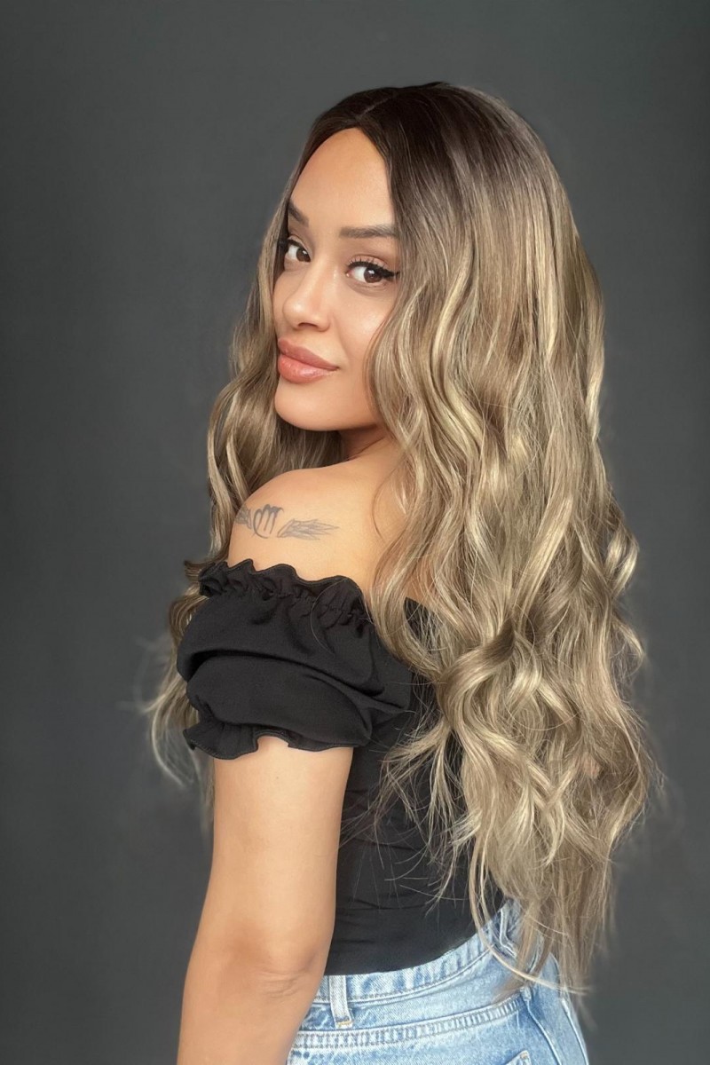 Kahverengi Kumral Ombreli Balköpüğü Işıltılı Tül Peruk (Tepe baby ön tül peruk)