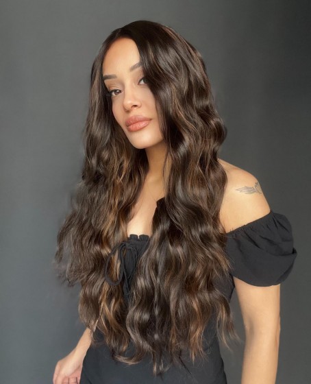 Kahverengi Karamel Işıltılı Su Dalgalı Fiber Sentetik Tül Peruk (Tepe mini baby ön tül peruk)