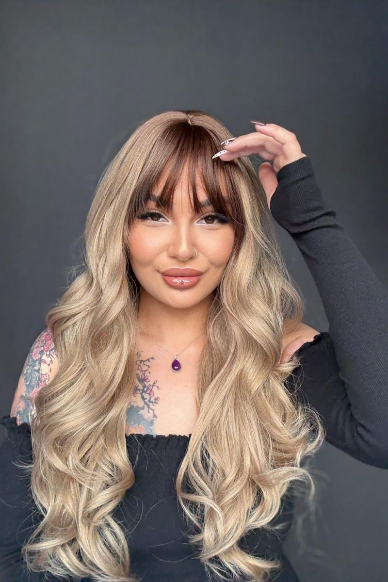 Bebek Sarısı Doğal ombreli Perçemli Tepe kısmı cilt görünümlü Medikal Peruk Özel Koleksiyon