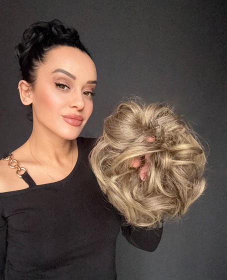 Saçlı Lastikli Topuz Toka -