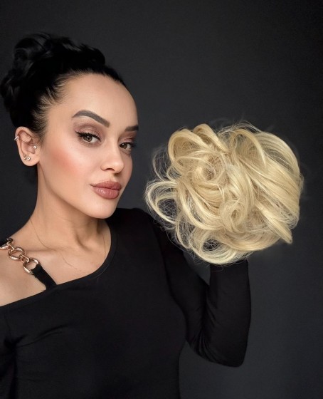 Saçlı Lastikli Topuz Toka -