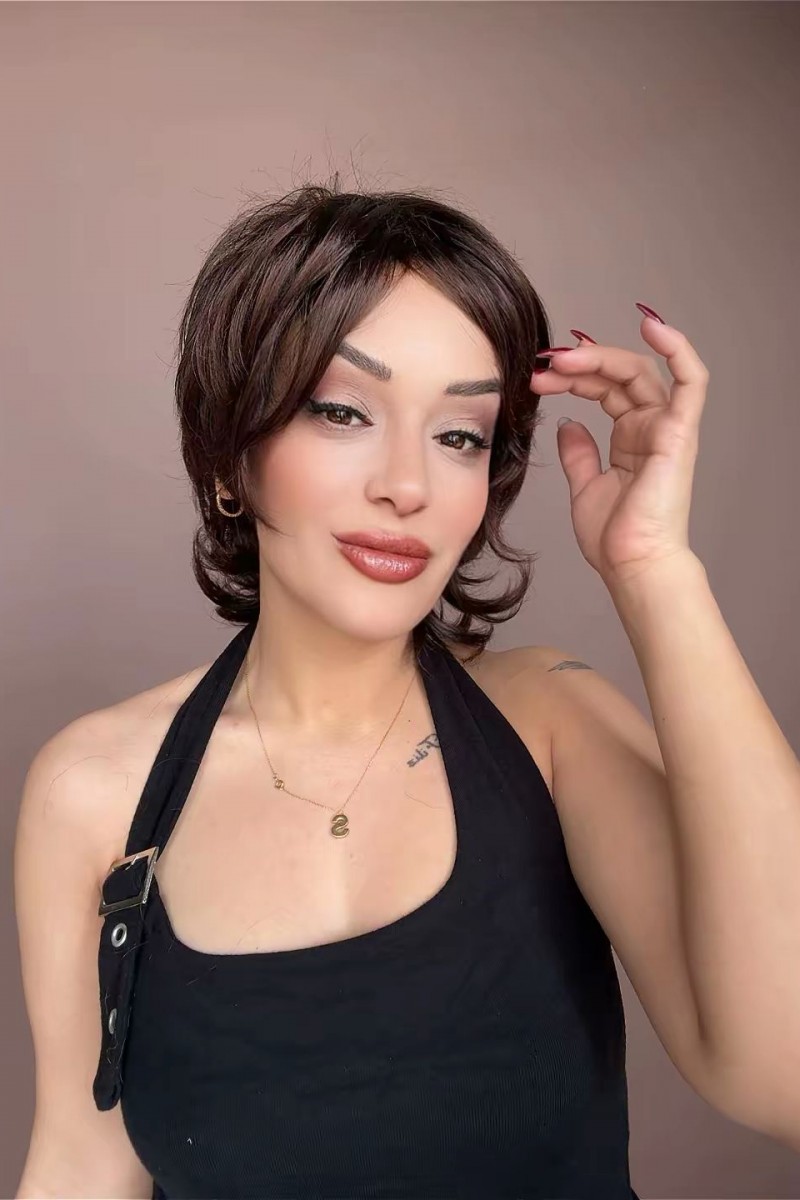 Medikal peruk Her başa uyumludur 