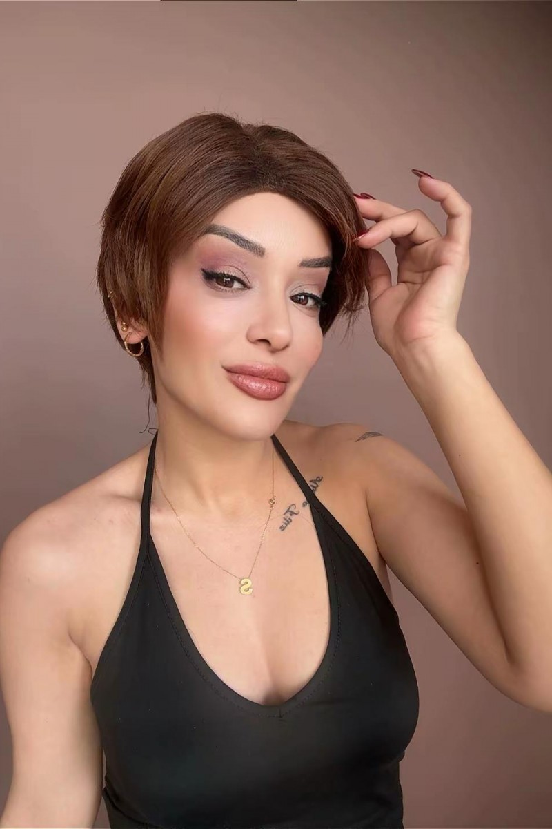 Medikal peruk Her başa uyumludur 