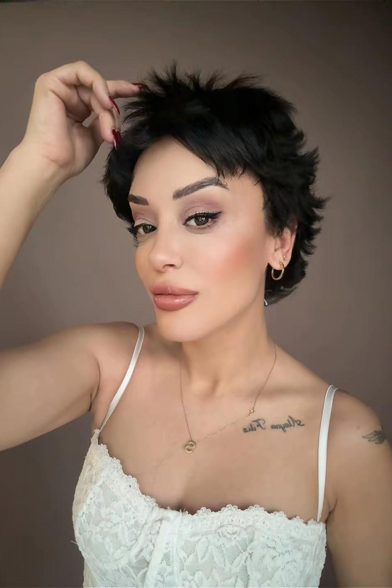 Medikal peruk Her başa uyumludur 