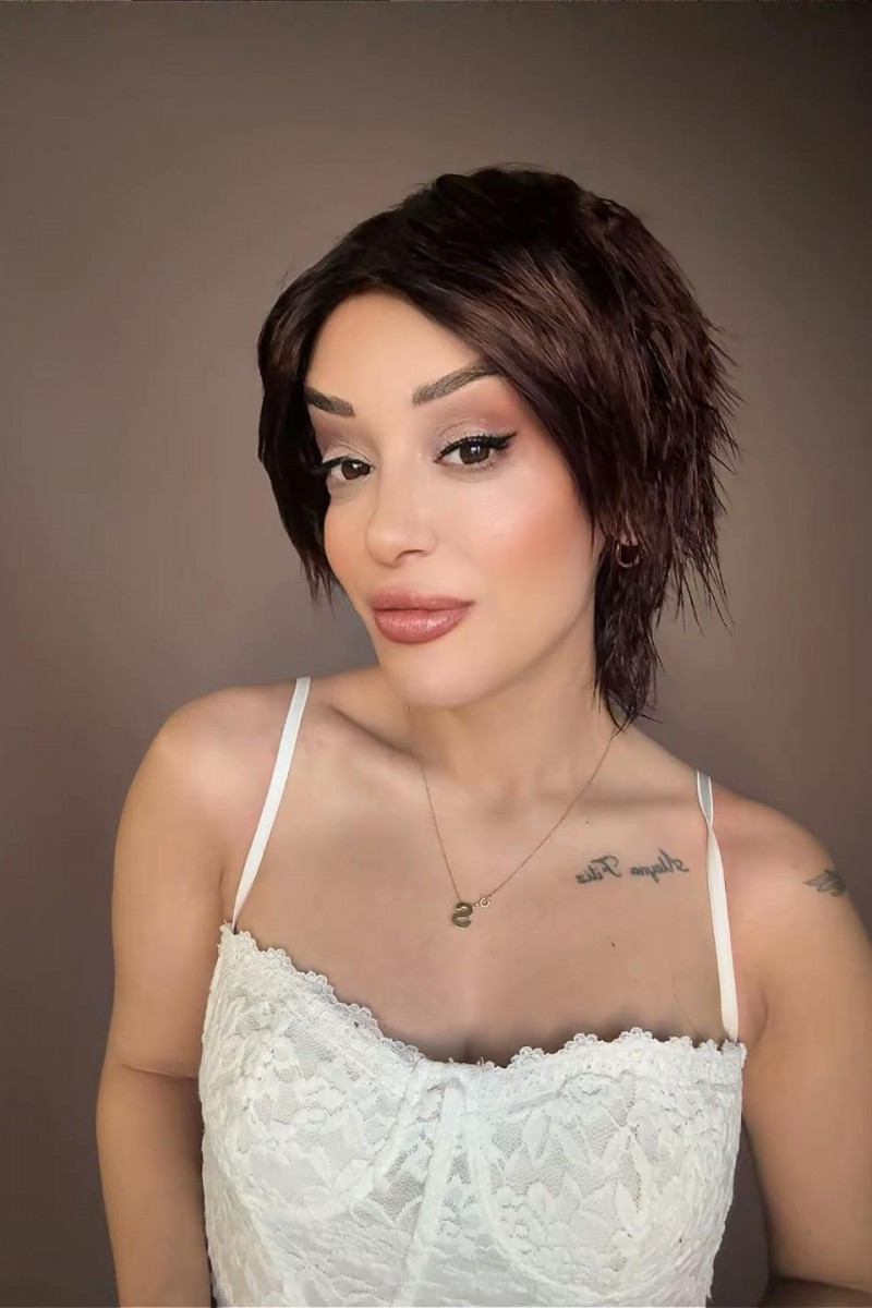 Medikal peruk Her başa uyumludur 