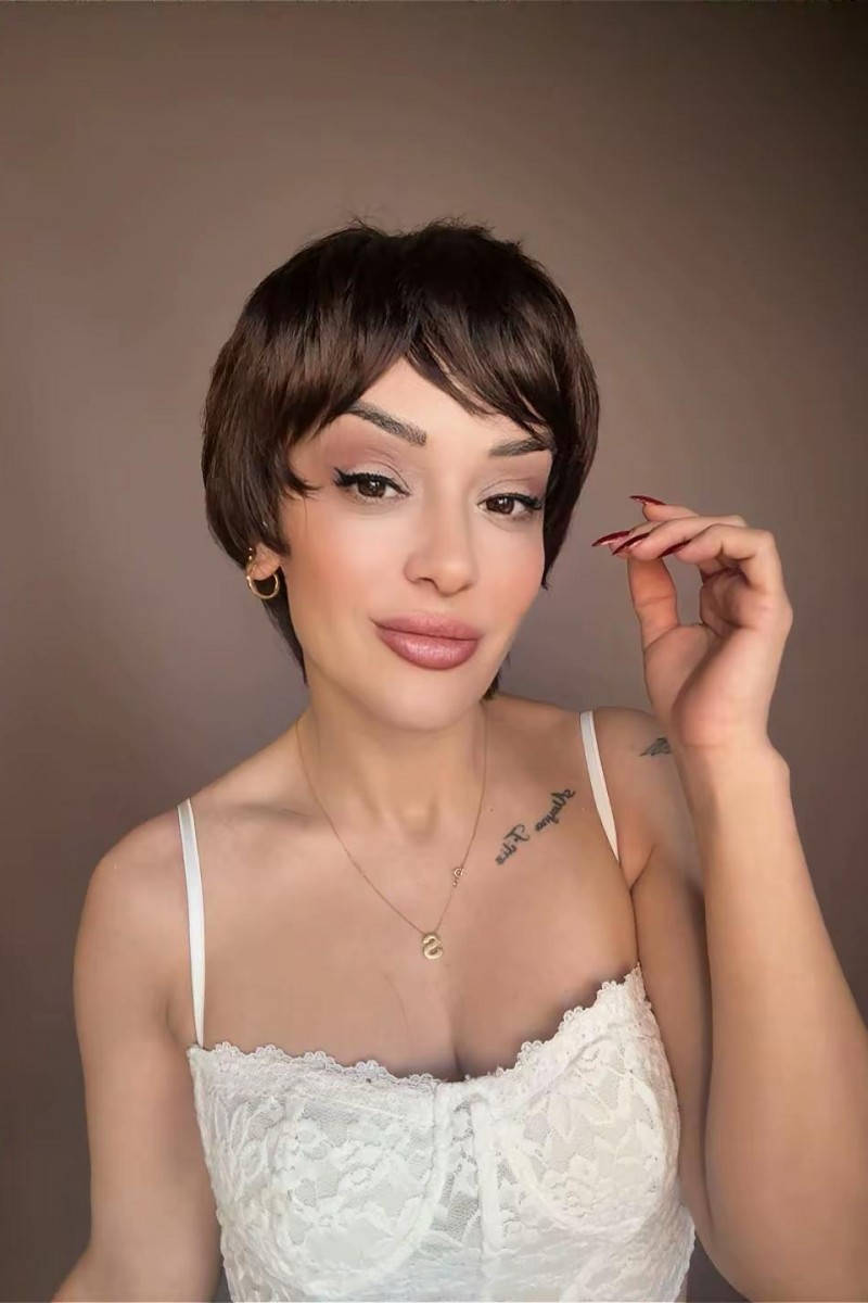 Medikal peruk Her başa uyumludur 