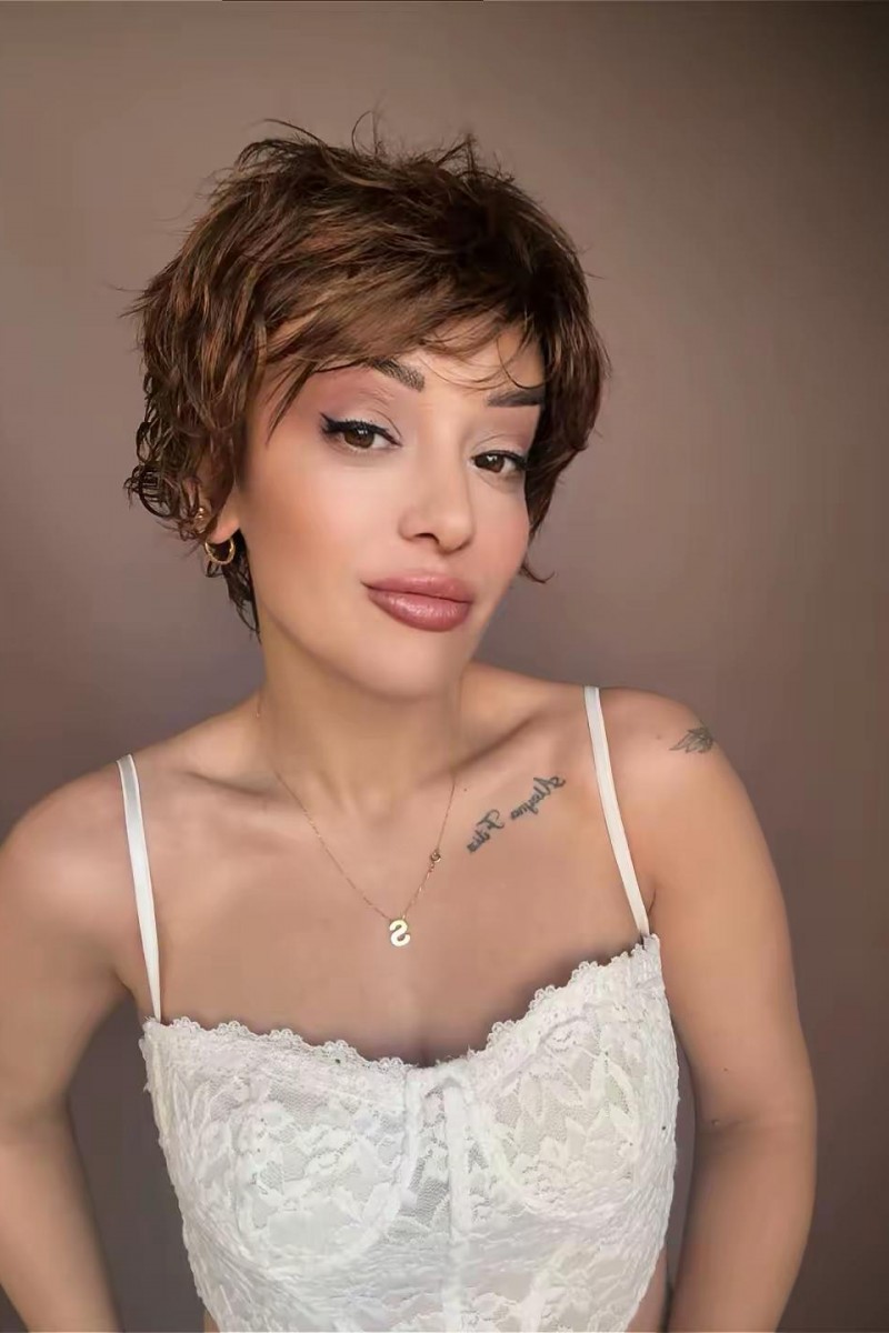 Medikal peruk Her başa uyumludur 