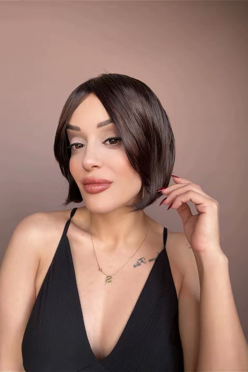 Medikal peruk Her başa uyumludur 
