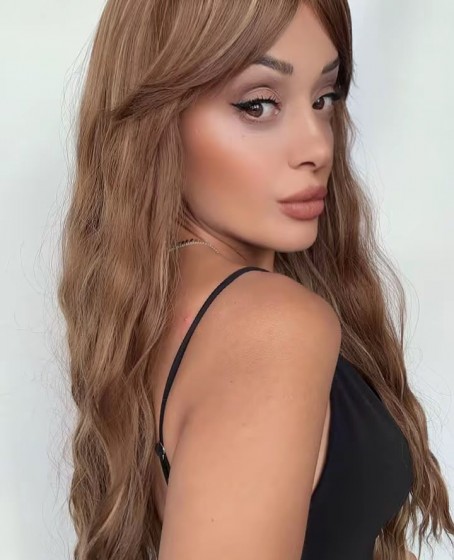 Akdeniz Balyajı Işıltılı uzun doğal dalgalı Medikal peruk