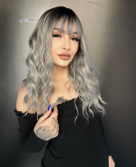 Dalgalı Kısa Perçemli Fiber Sentetik Peruk - Siyah / Gri Ombreli